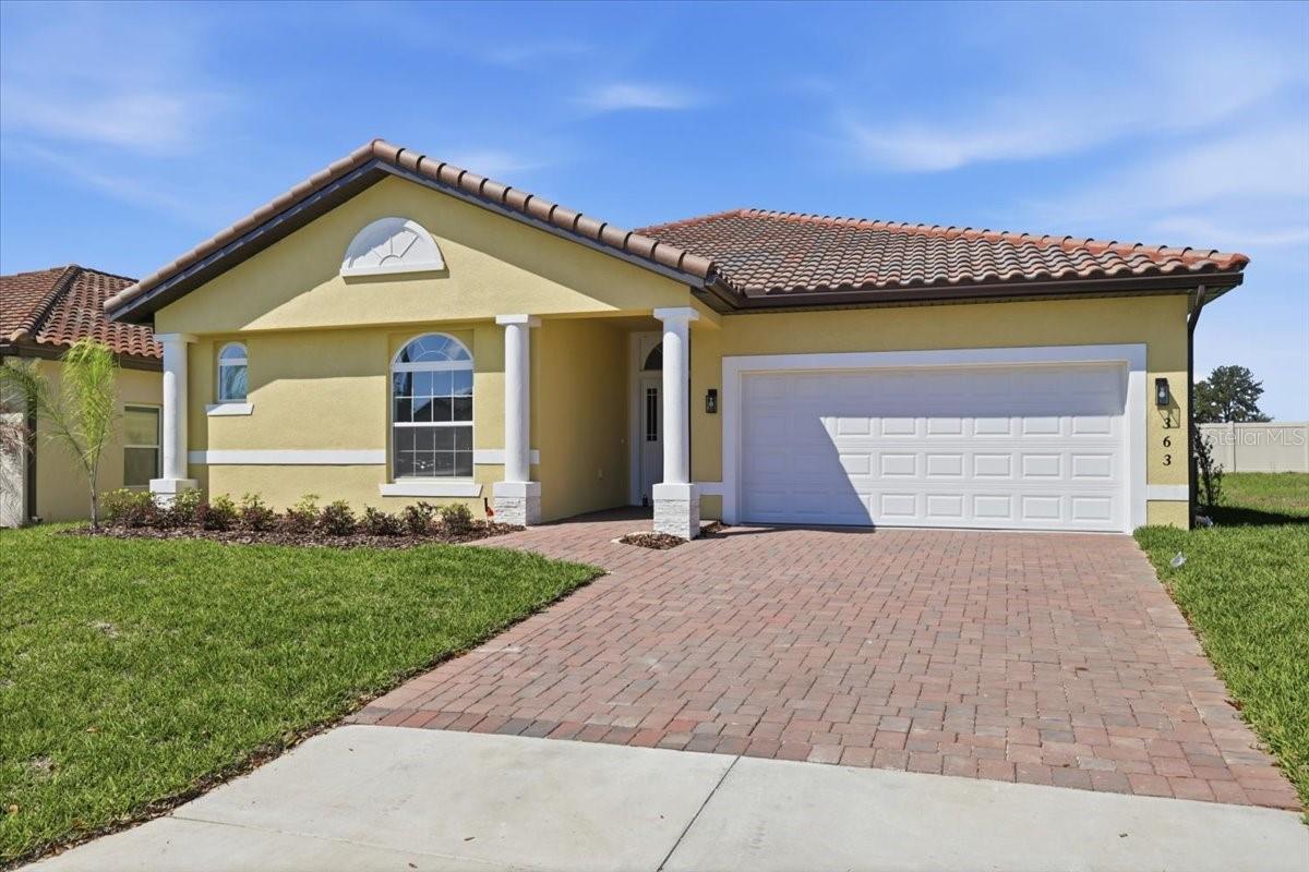 Photo of 363 VILLA SORRENTO CIRCLE HAINES CITY FL 33844