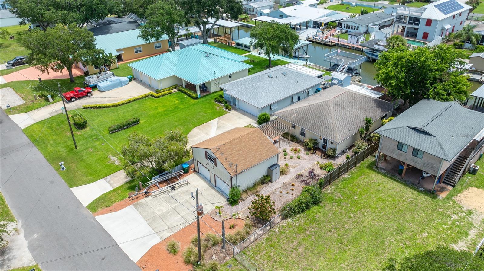 Photo of 235 RANDLE AVENUE OAK HILL FL 32759