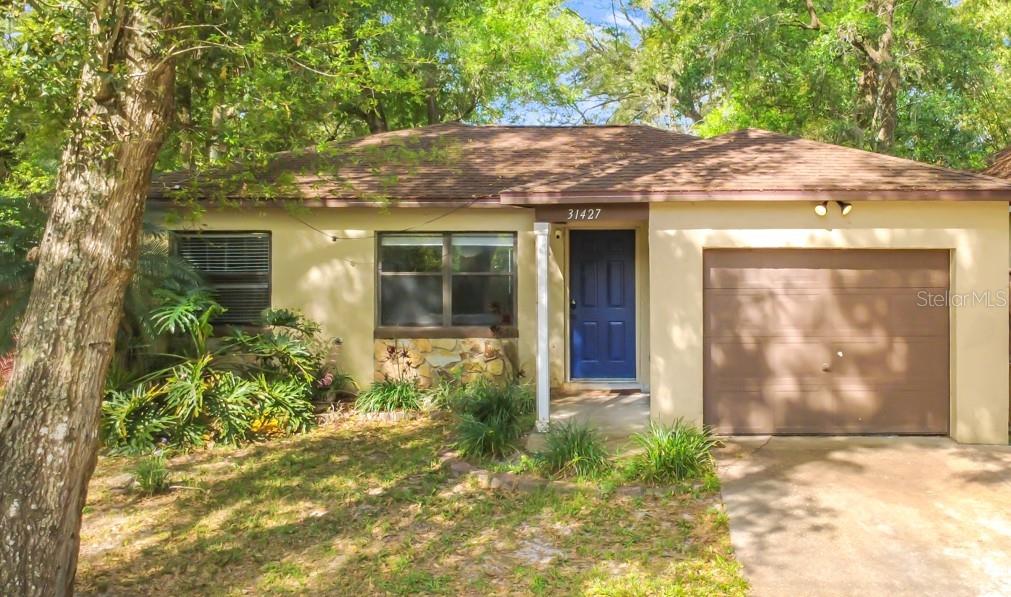 Photo of 31427 GHENT AVENUE MOUNT PLYMOUTH FL 32776