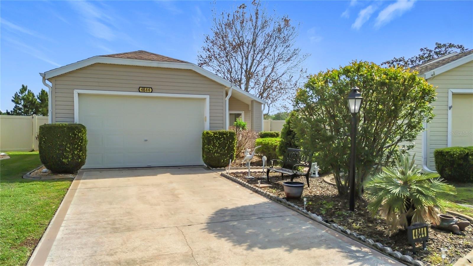Photo of 4844 HERON RUN CIRCLE LEESBURG FL 34748