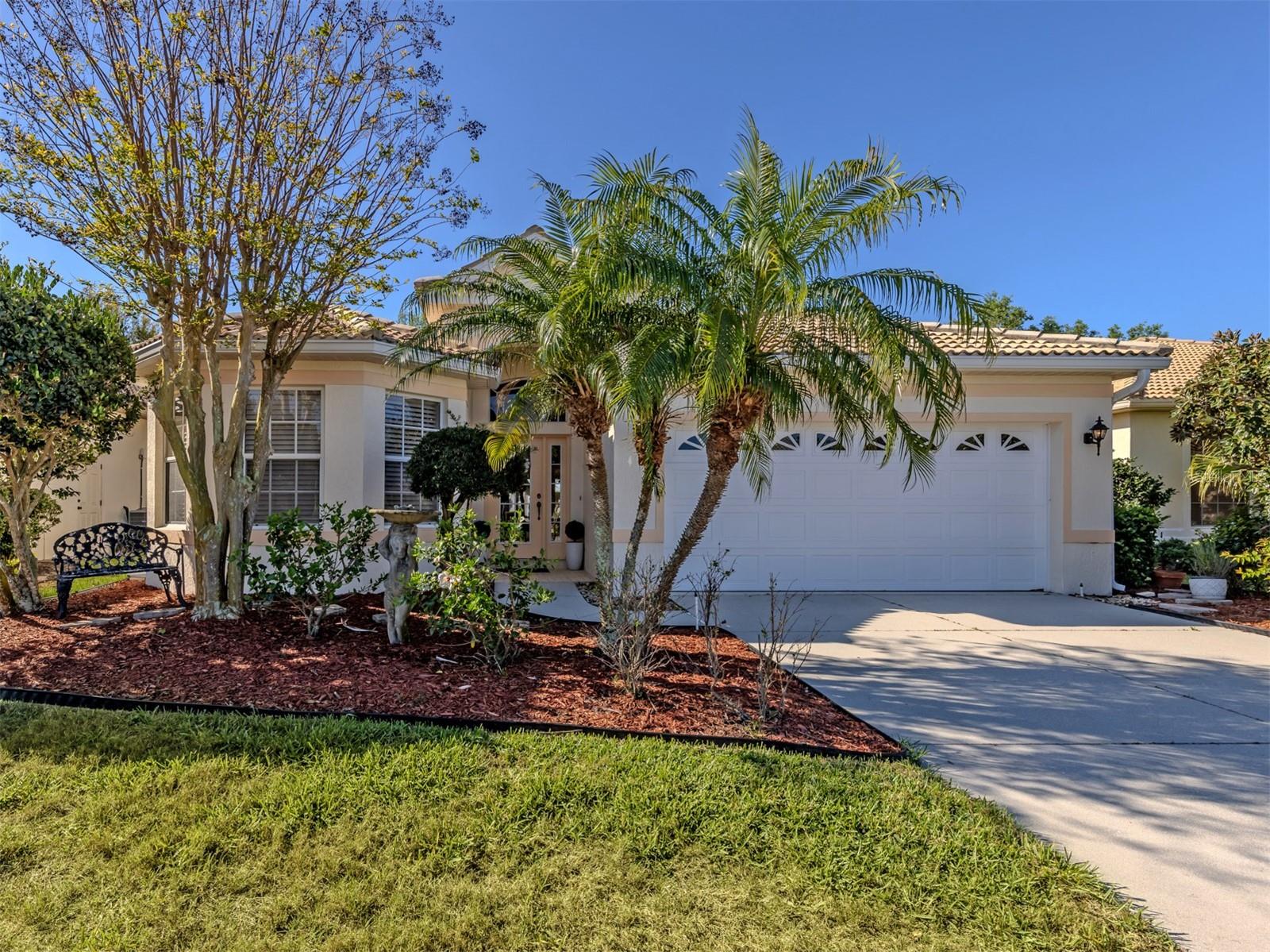 Photo of 404 PINEWOOD LAKE DRIVE VENICE FL 34285