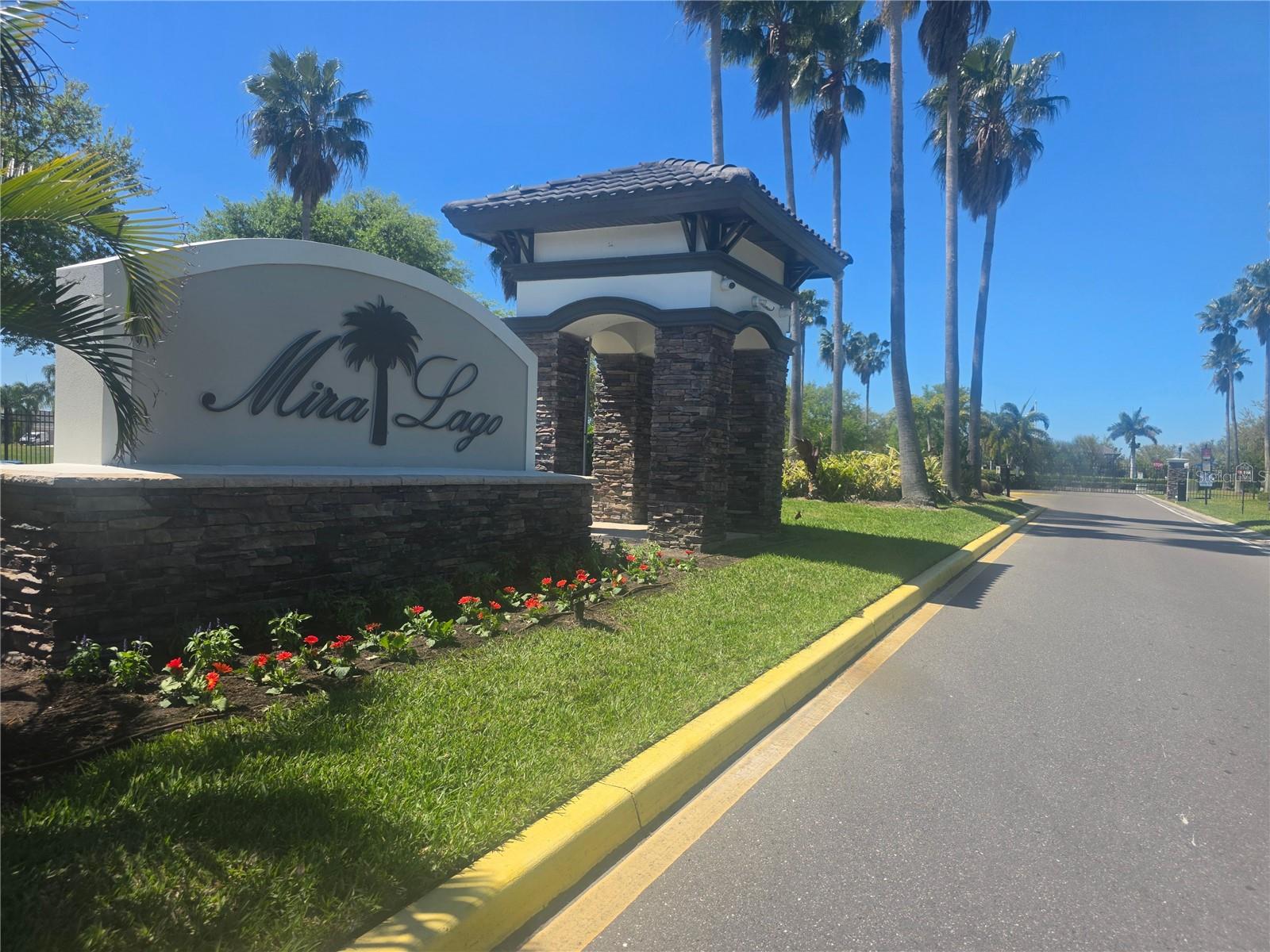 Photo of 563 VISTA RIDGE DRIVE RUSKIN FL 33570