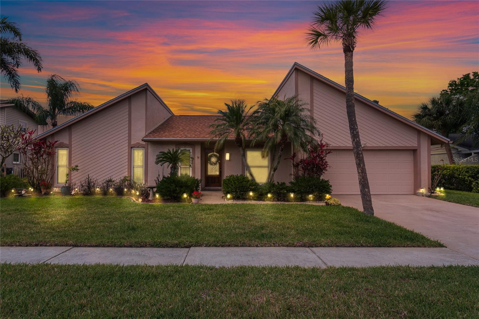 Photo of 6104 SCHOONER WAY TAMPA FL 33615