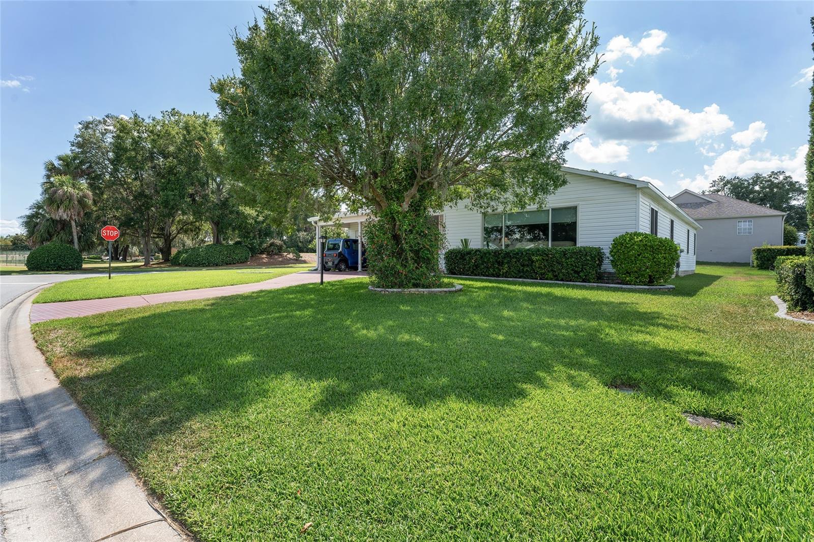 Photo of 1401 W SCHWARTZ BOULEVARD LADY LAKE FL 32159