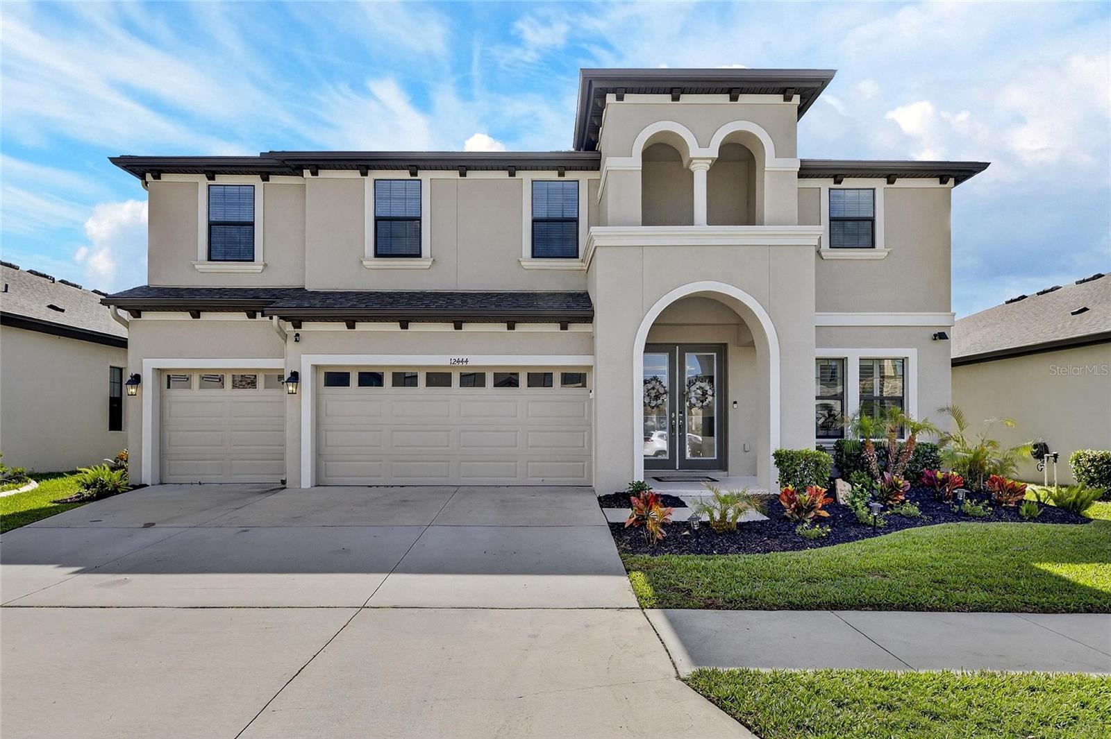 Photo of 12444 HORSESHOE BEND DRIVE LITHIA FL 33547