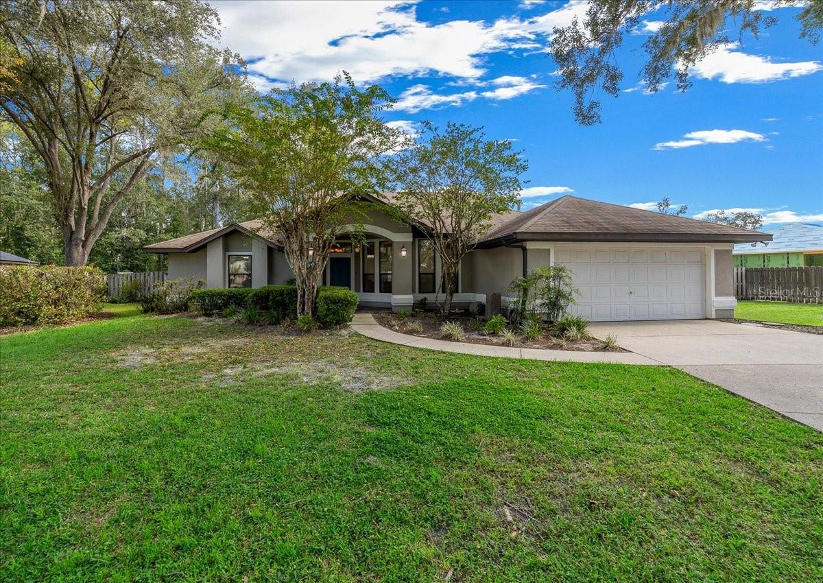 Photo of 915 SW 82ND TERRACE GAINESVILLE FL 32607