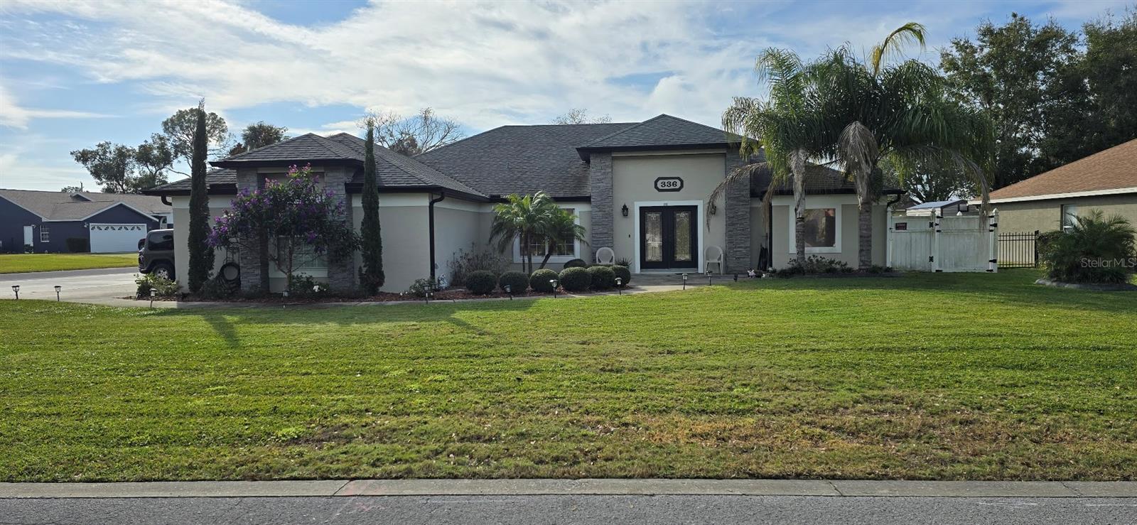 Photo of 336 LAKECREST DRIVE TAVARES FL 32778
