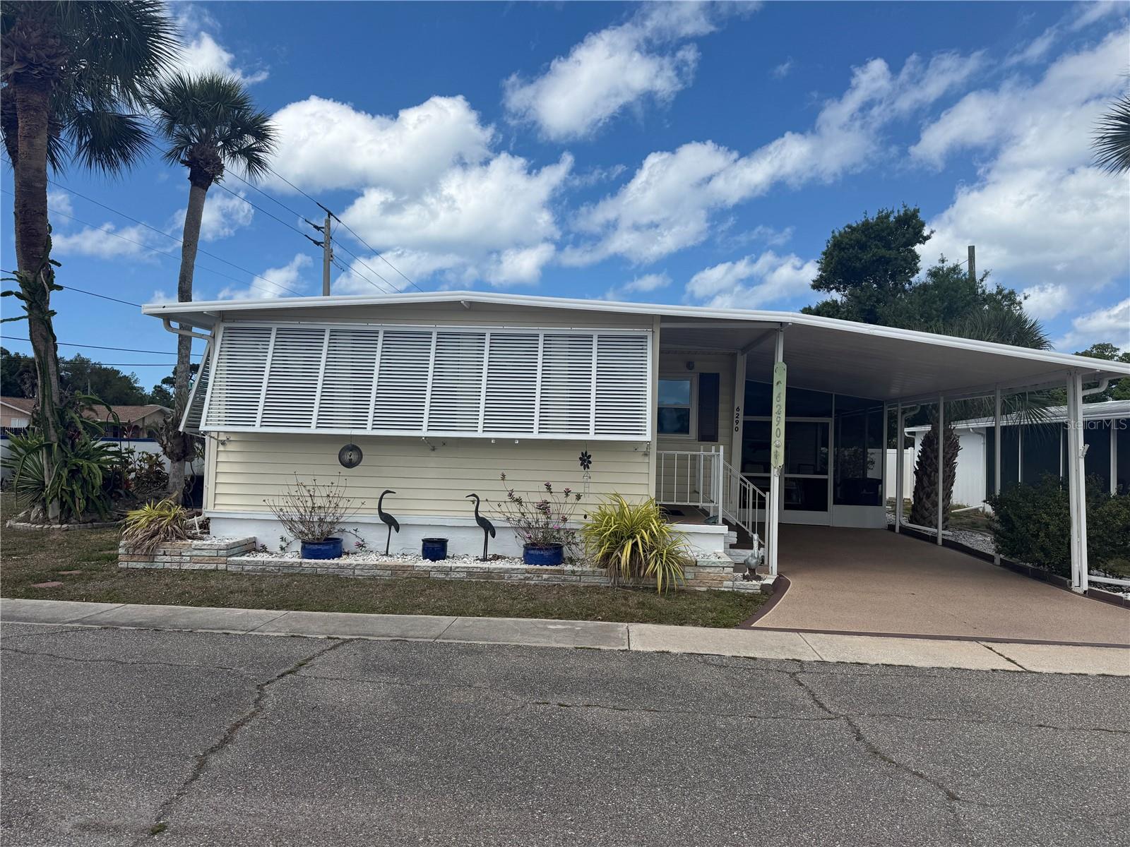 Photo of 6290 DAFFODIL ROAD VENICE FL 34293