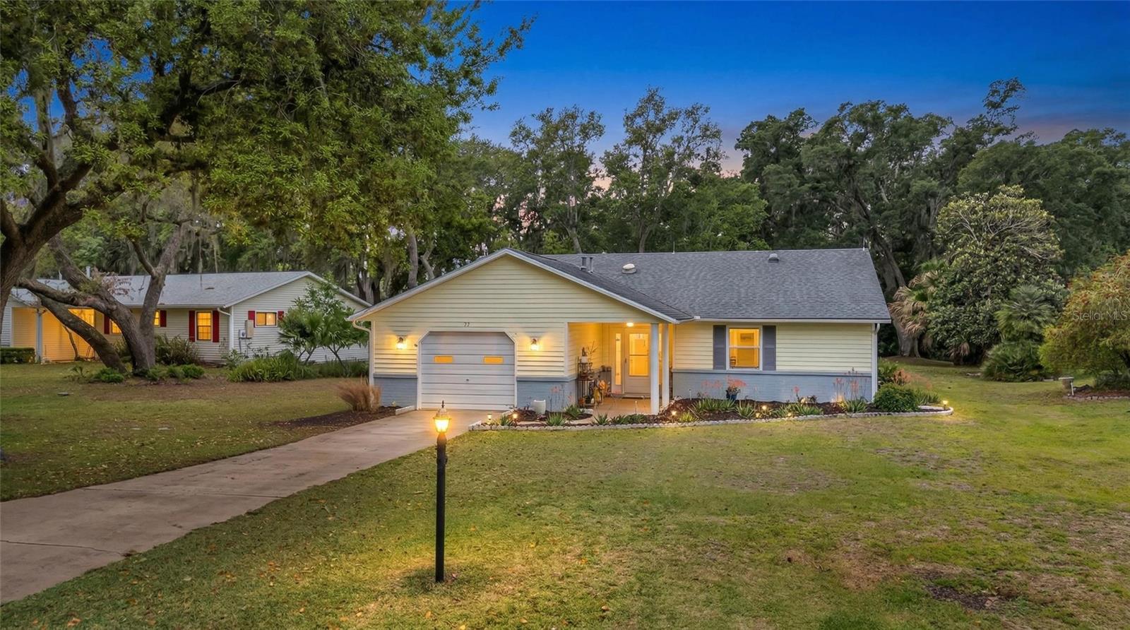 Photo of 27 GORDON COURT LEESBURG FL 34788