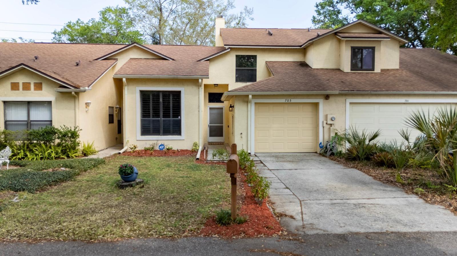 Photo of 703 SWAN LANE ALTAMONTE SPRINGS FL 32701