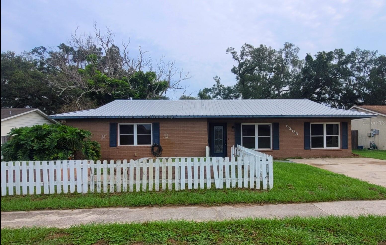 Photo of 5203 PRESIDENTIAL STREET SEFFNER FL 33584