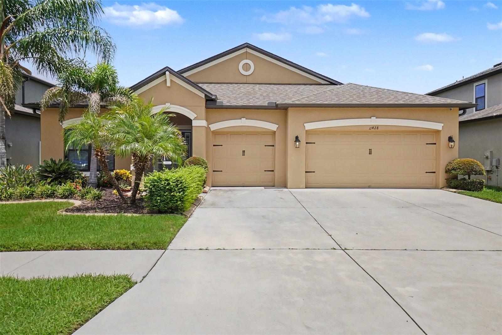 Photo of 11428 CARLTON FIELDS DRIVE RIVERVIEW FL 33579