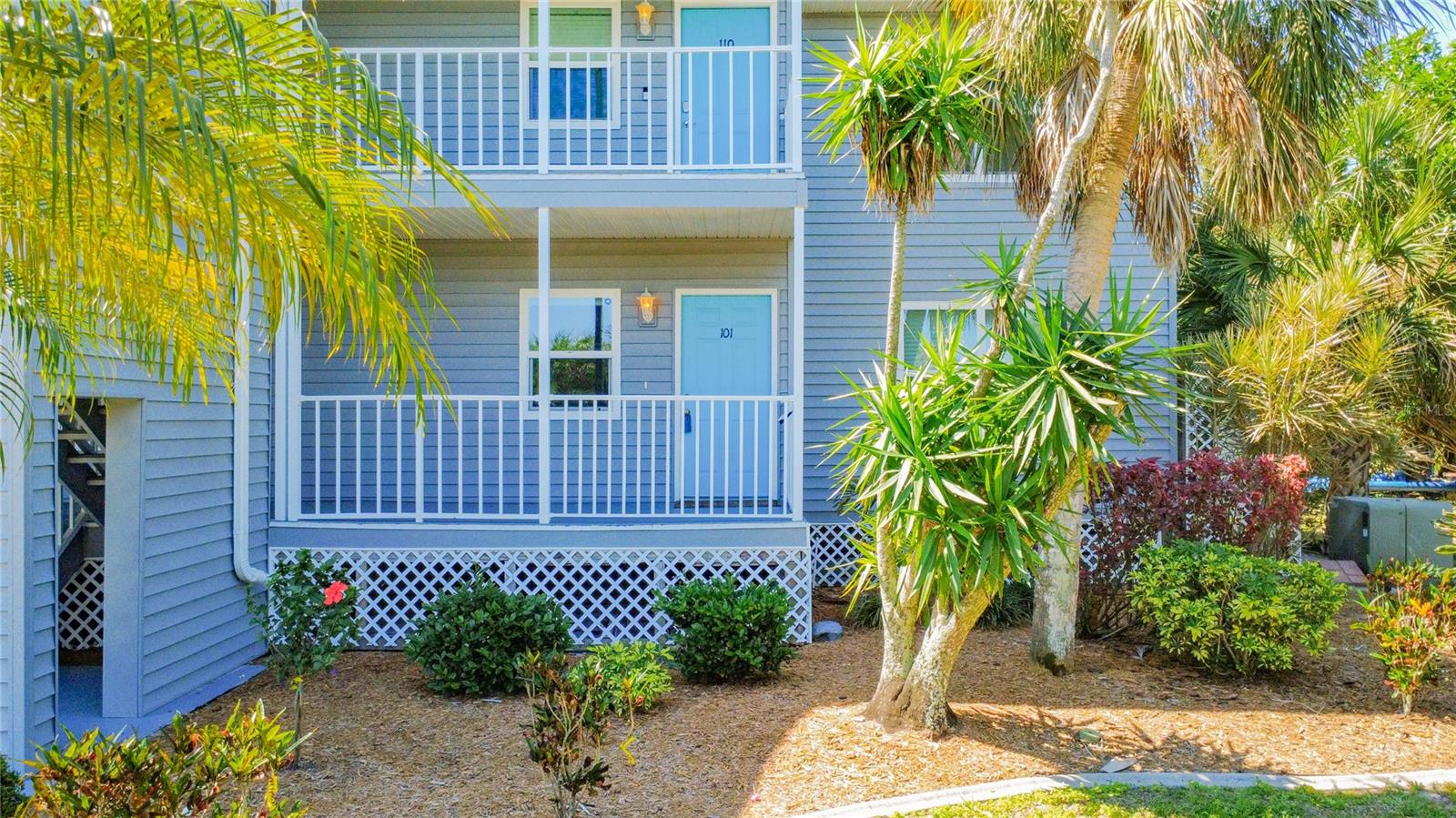 Photo of 4410 WARREN AVENUE #101 PORT CHARLOTTE FL 33953