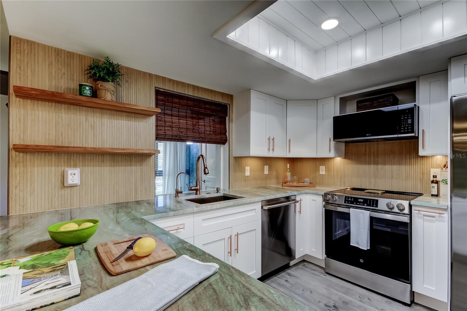 Photo of 2673 SABAL SPRINGS CIRCLE #201 CLEARWATER FL 33761