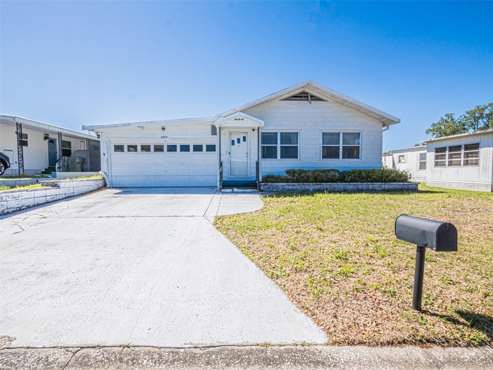 Photo of 2609 HOUSTON PLACE LEESBURG FL 34748
