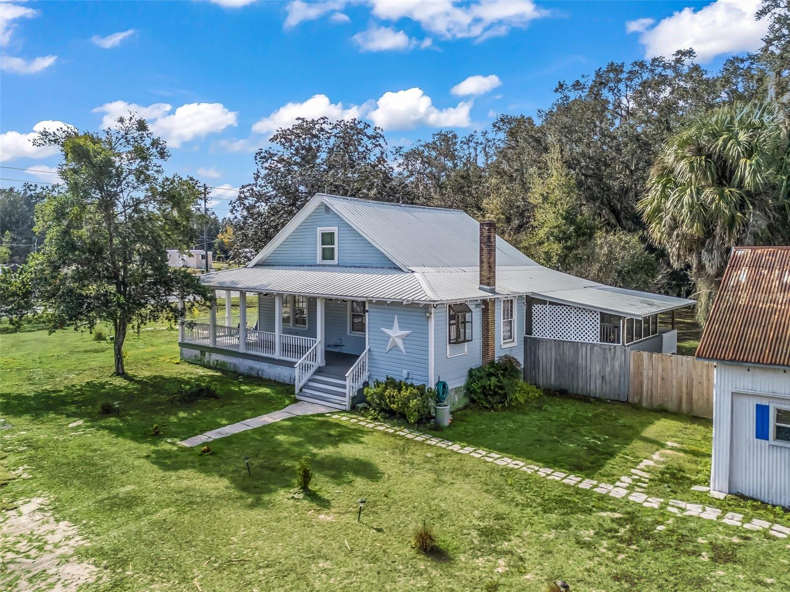 Photo of 10487 SE HIGHWAY 42 SUMMERFIELD FL 34491