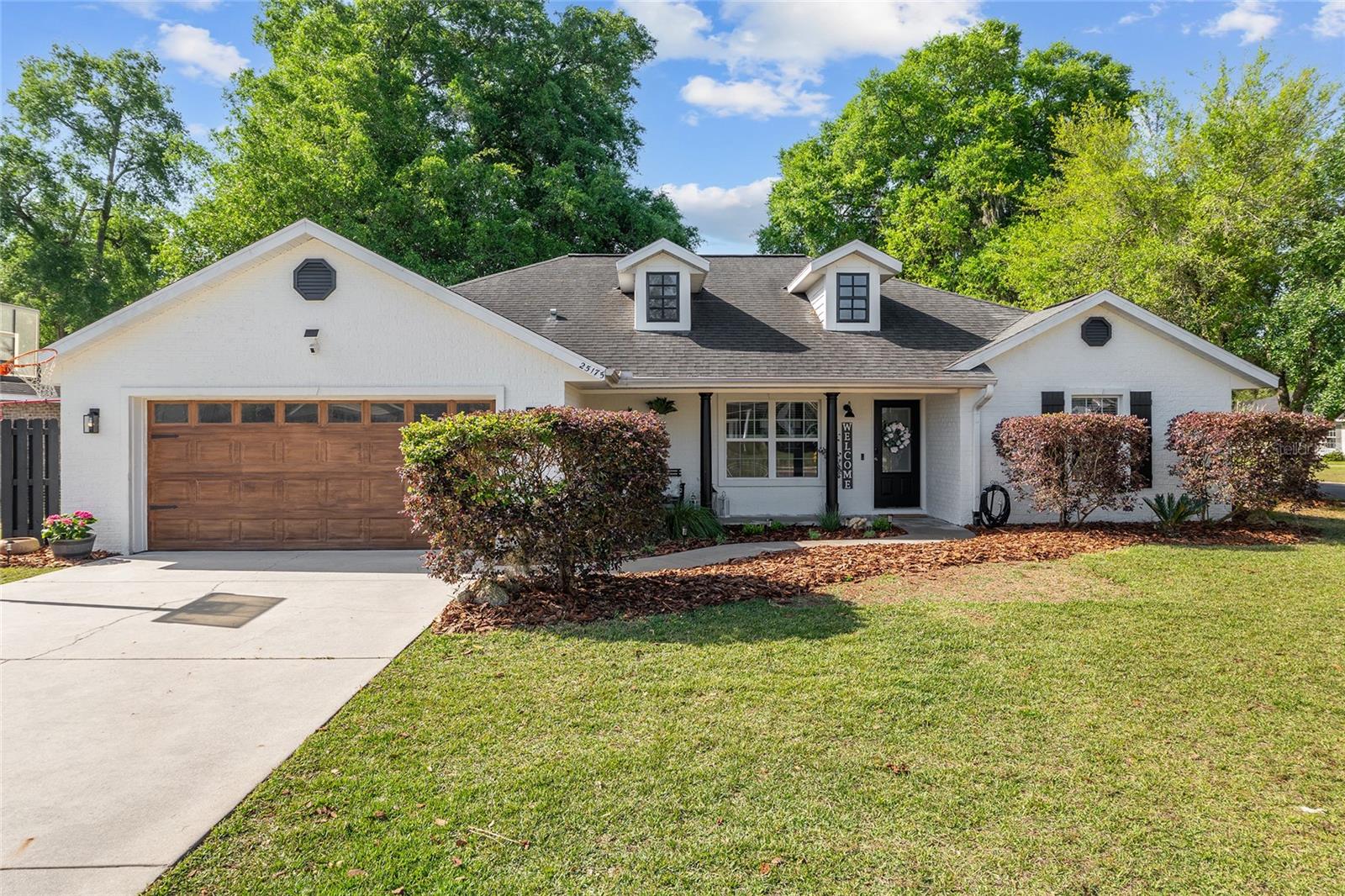 Photo of 25175 SW 20TH AVENUE NEWBERRY FL 32669
