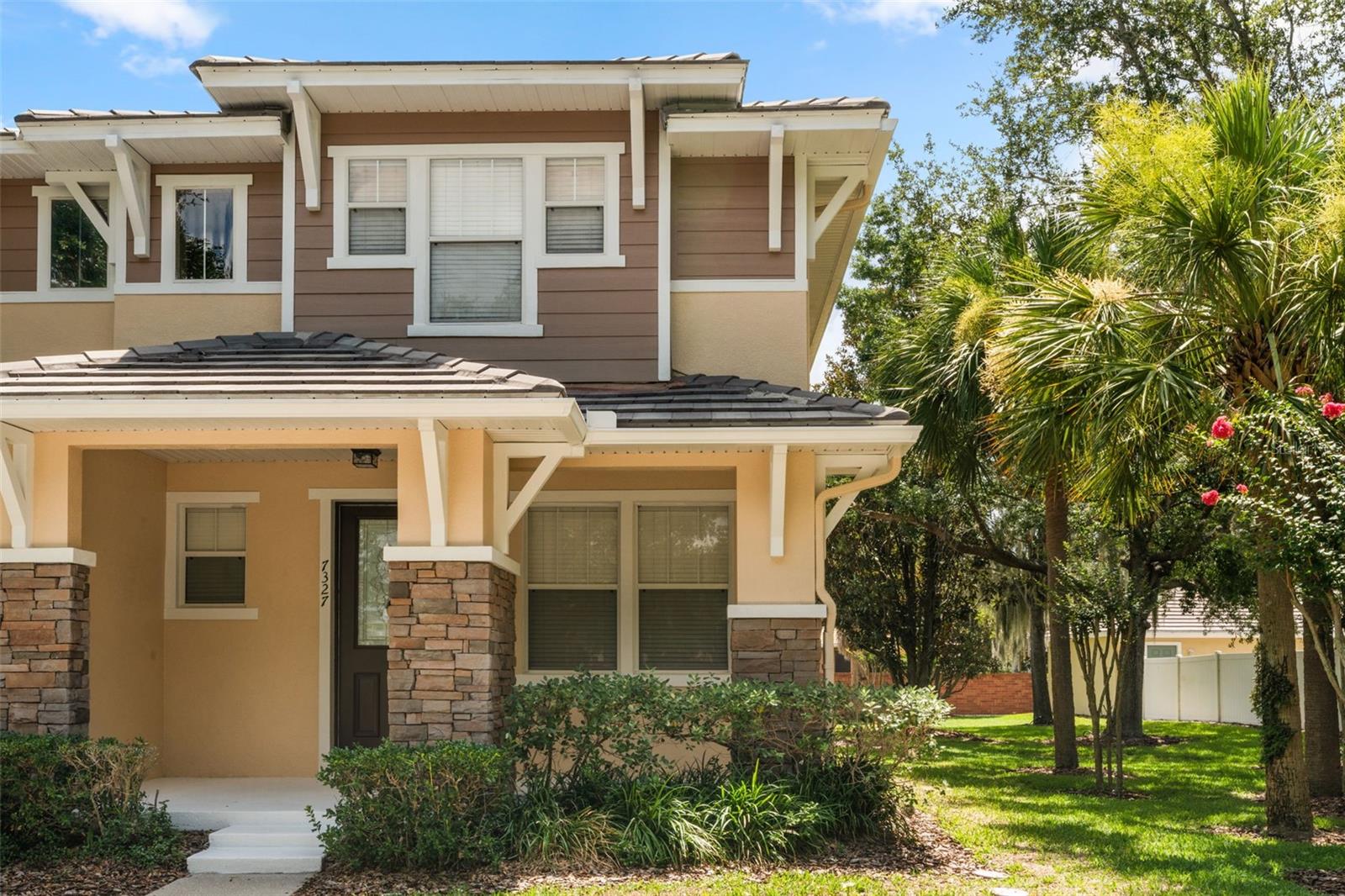Photo of 7327 MILLSTONE STREET WINDERMERE FL 34786