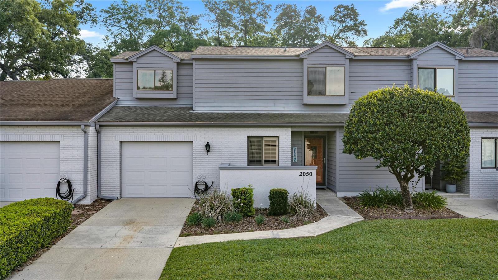 Photo of 2050 SE 37TH COURT CIRCLE OCALA FL 34471