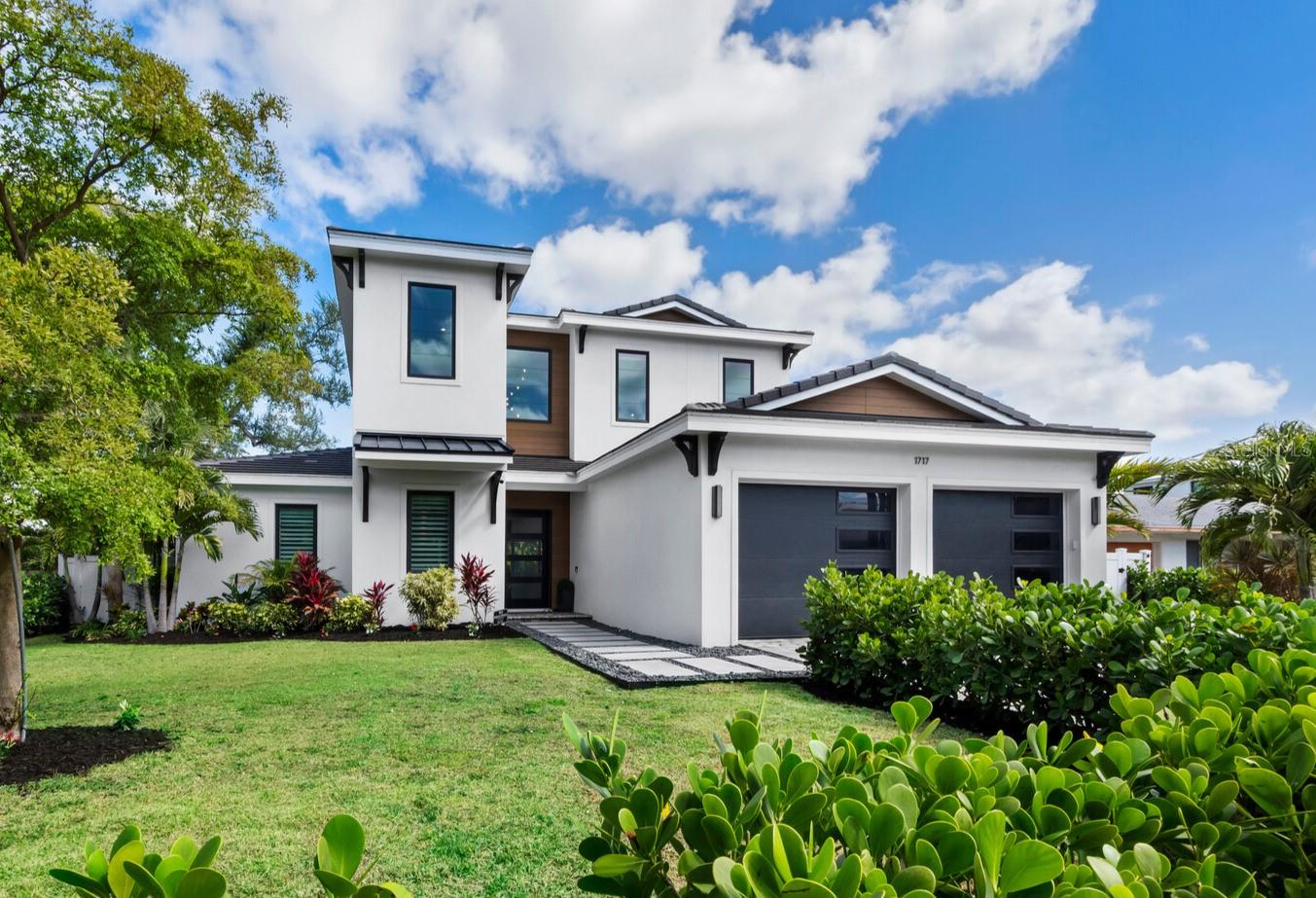 Photo of 1717 ALTA VISTA STREET SARASOTA FL 34236