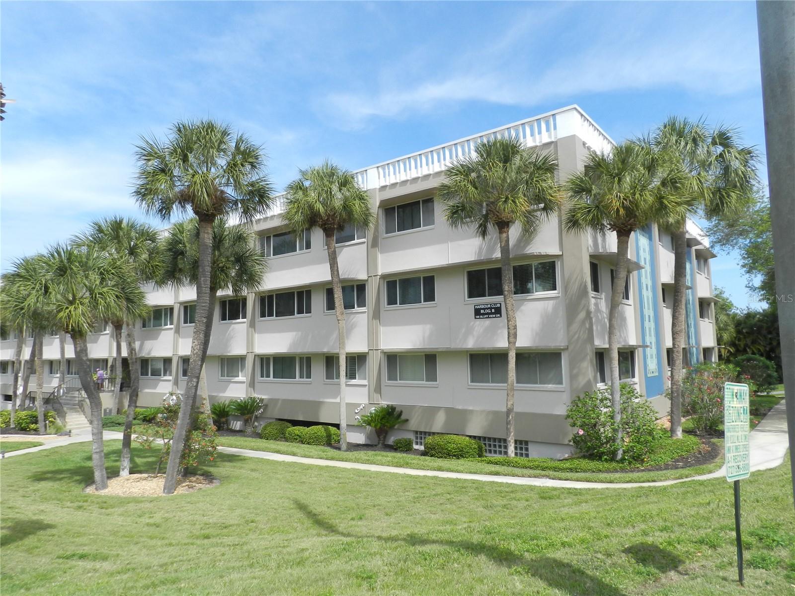 Photo of No Address Listed BELLEAIR BLUFFS FL 33770