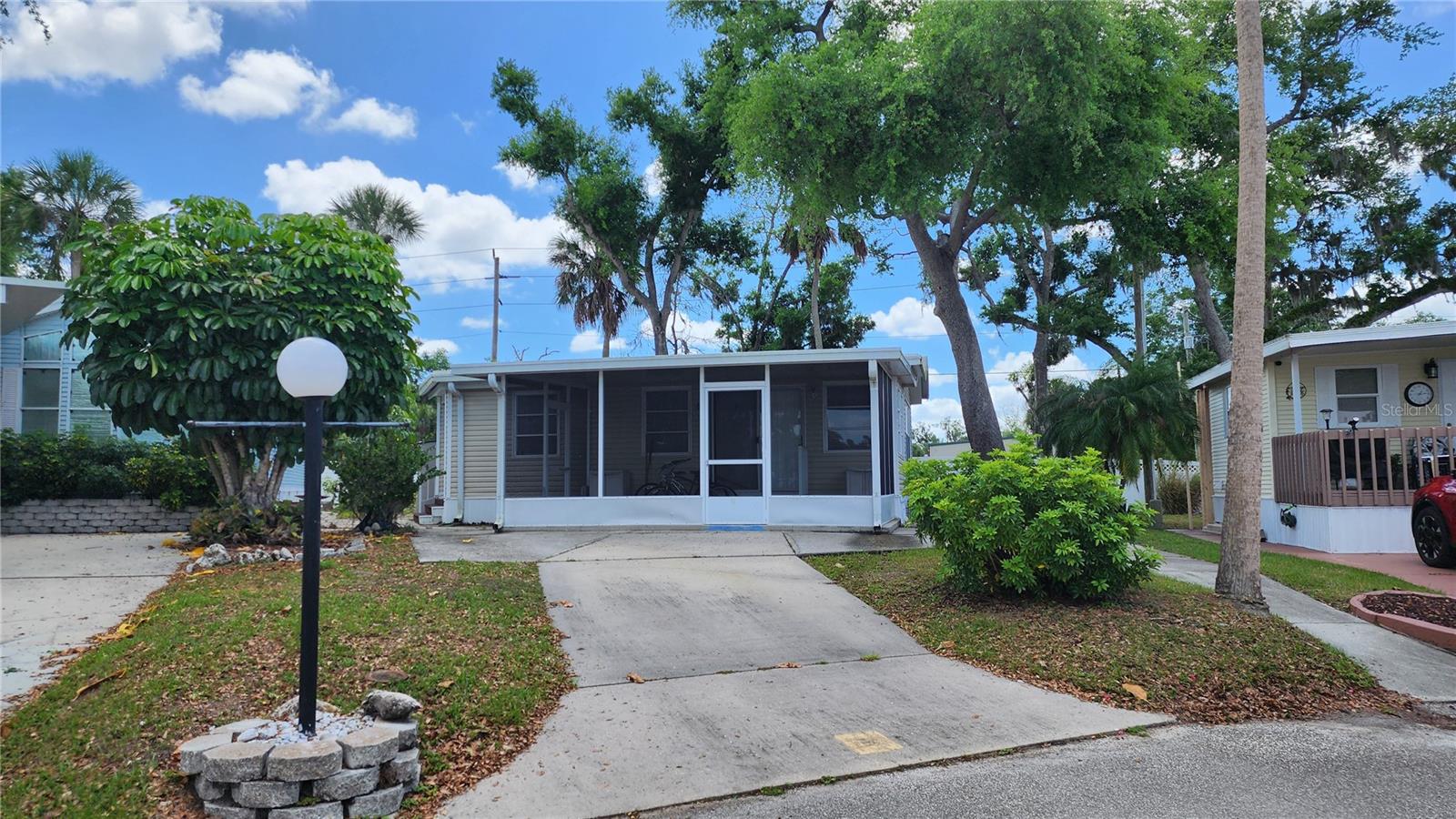 Photo of 3333 26TH AVENUE #5 BRADENTON FL 34208