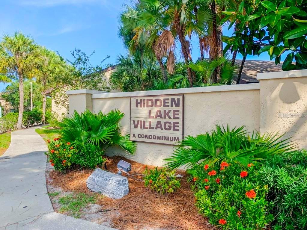 Photo of 2724 HIDDEN LAKE BOULEVARD #A SARASOTA FL 34237