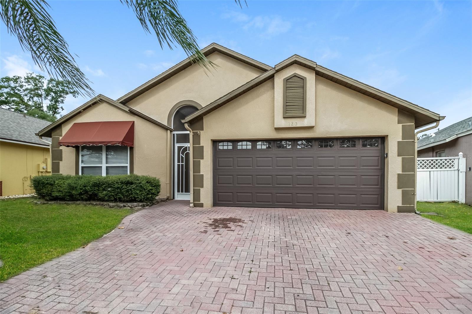 Photo of 120 LAKEBREEZE CIRCLE LAKE MARY FL 32746