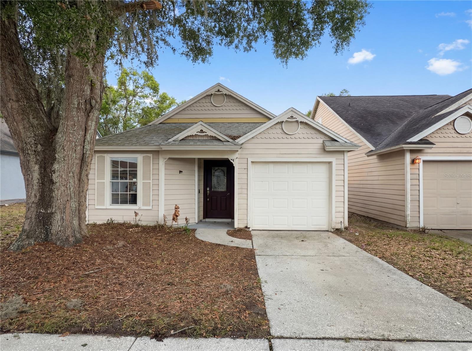 Photo of 1696 CHATHAM CIRCLE APOPKA FL 32703