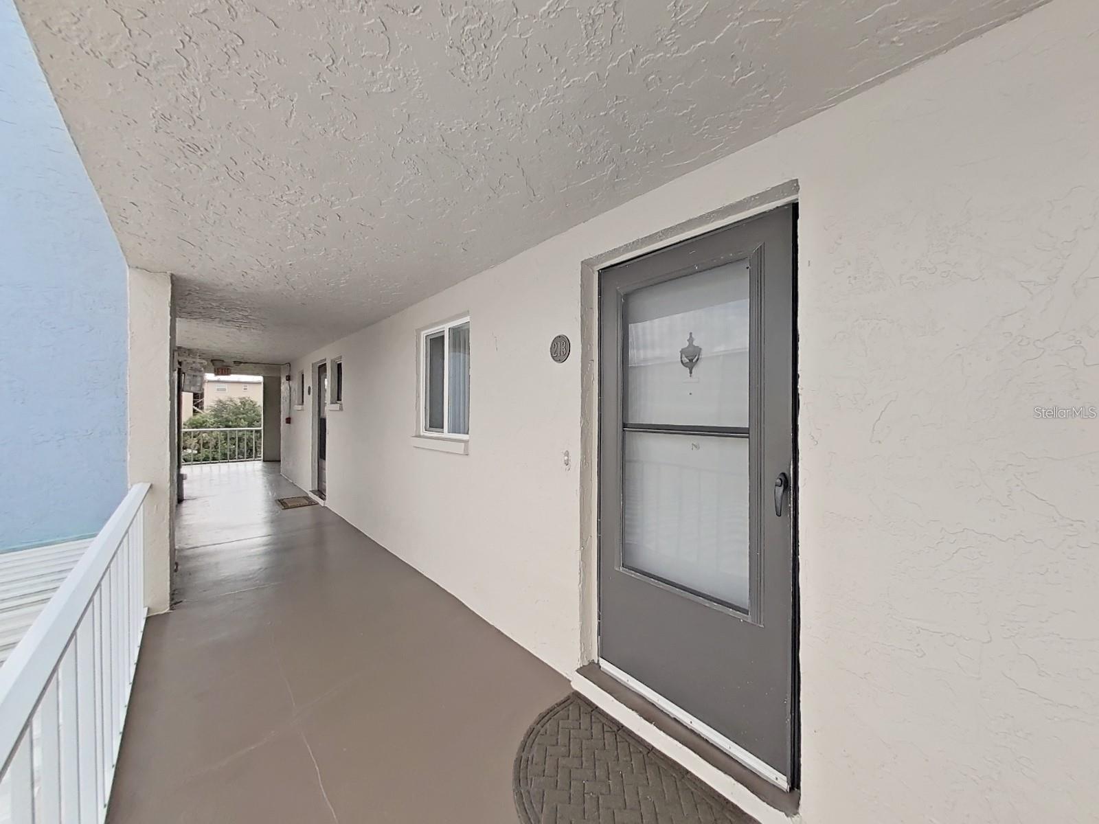 Photo of 215 VALENCIA BOULEVARD #213 LARGO FL 33770