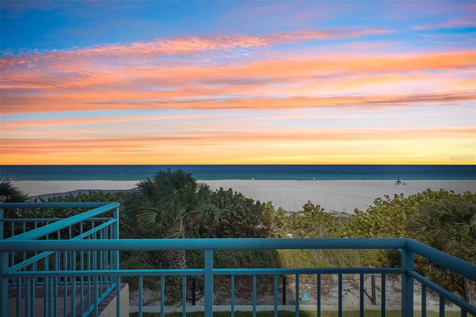 Photo of 1520 GULF BOULEVARD #202 CLEARWATER BEACH FL 33767