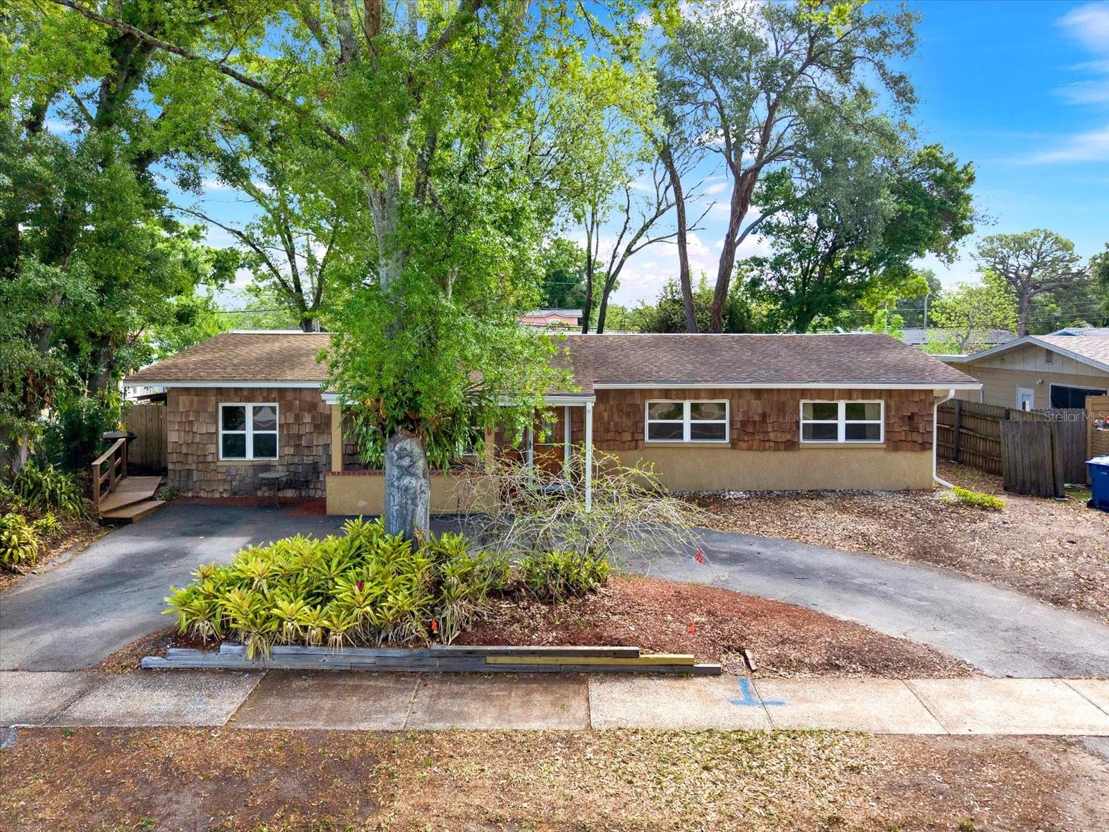 Photo of 2561 58TH STREET ST PETERSBURG FL 33710