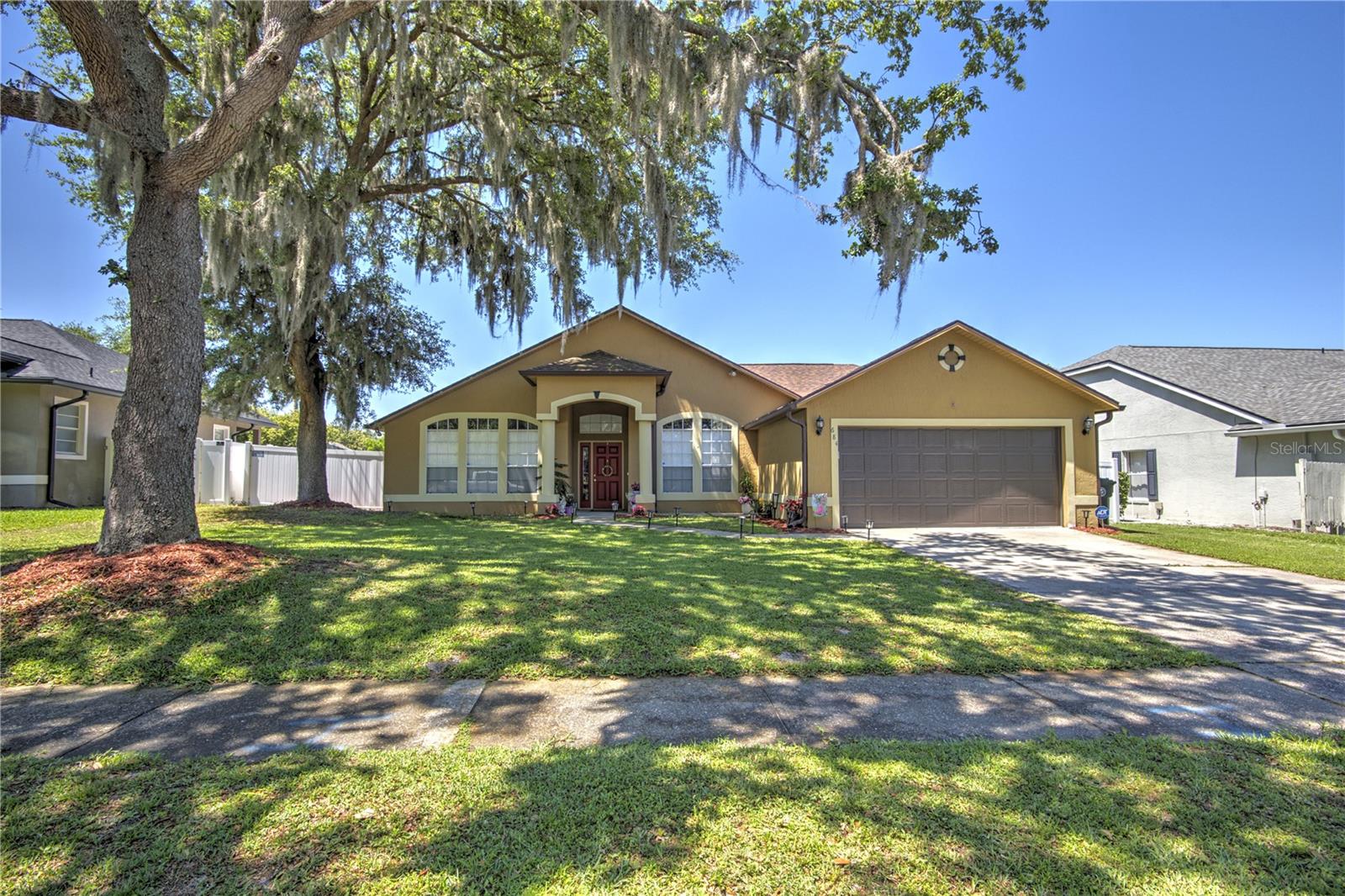 Photo of 684 YORKSHIRE DRIVE OVIEDO FL 32765