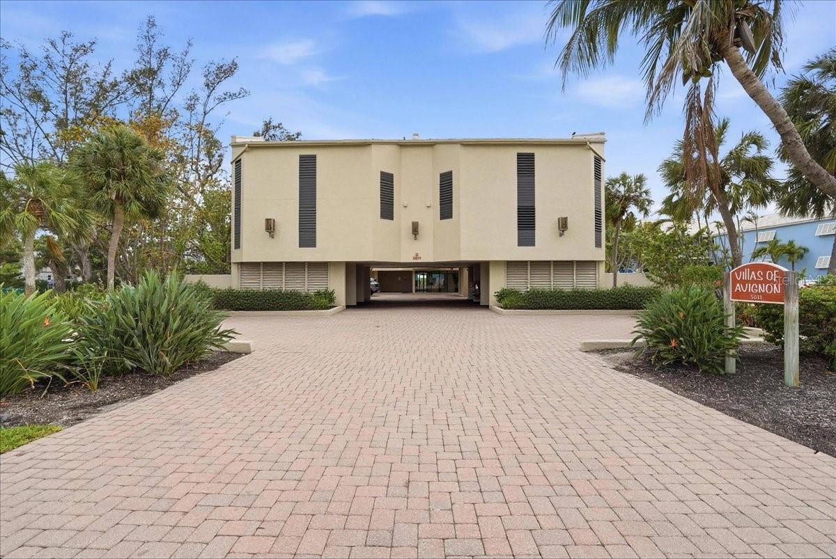 Photo of 5611 GULF OF MEXICO DRIVE #3 LONGBOAT KEY FL 34228
