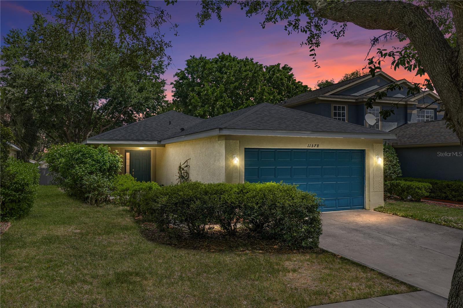 Photo of 11578 HAMMOCKS GLADE DRIVE RIVERVIEW FL 33569