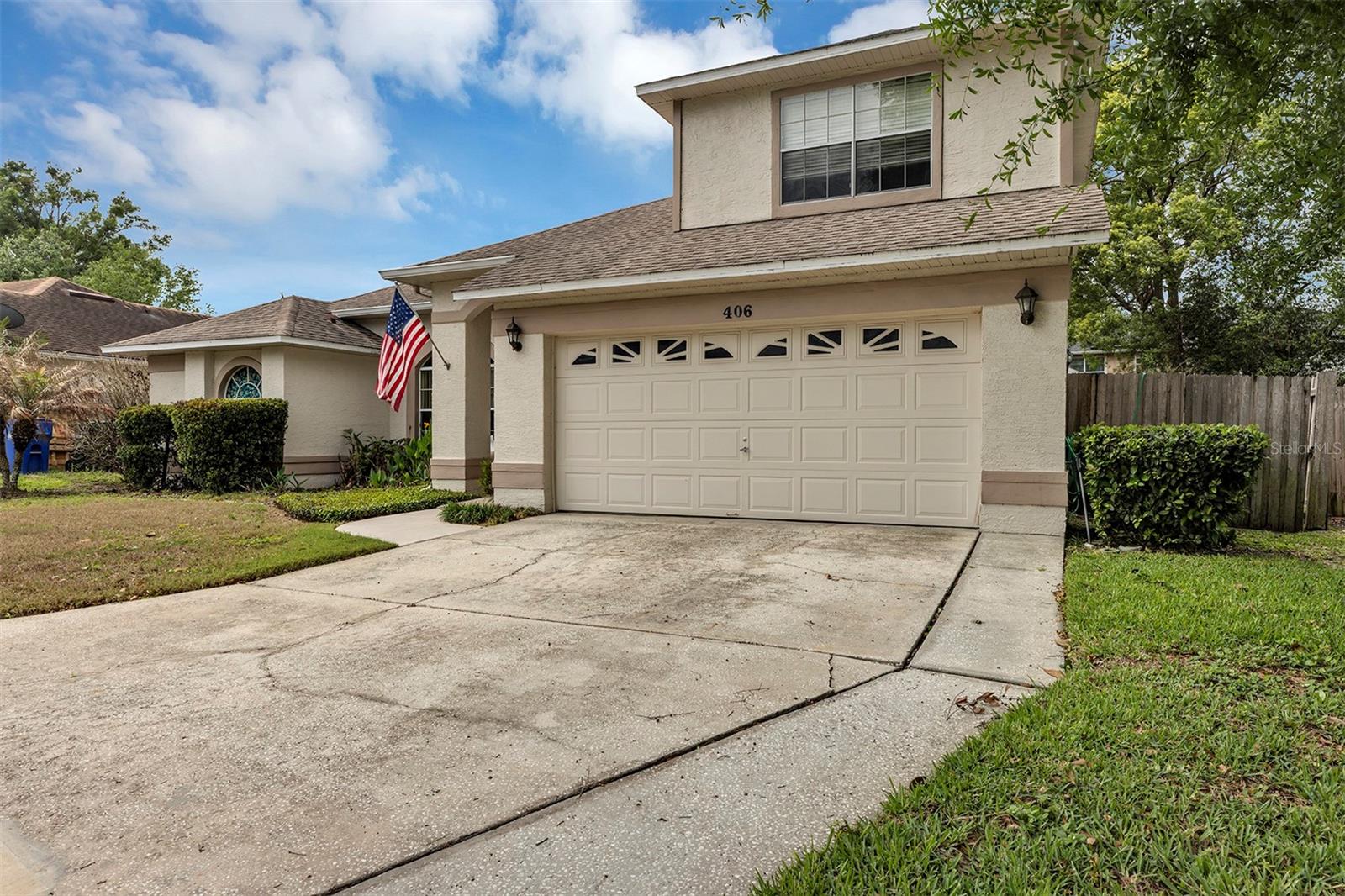 Photo of 406 STERLING LAKE DR OCOEE FL 34761