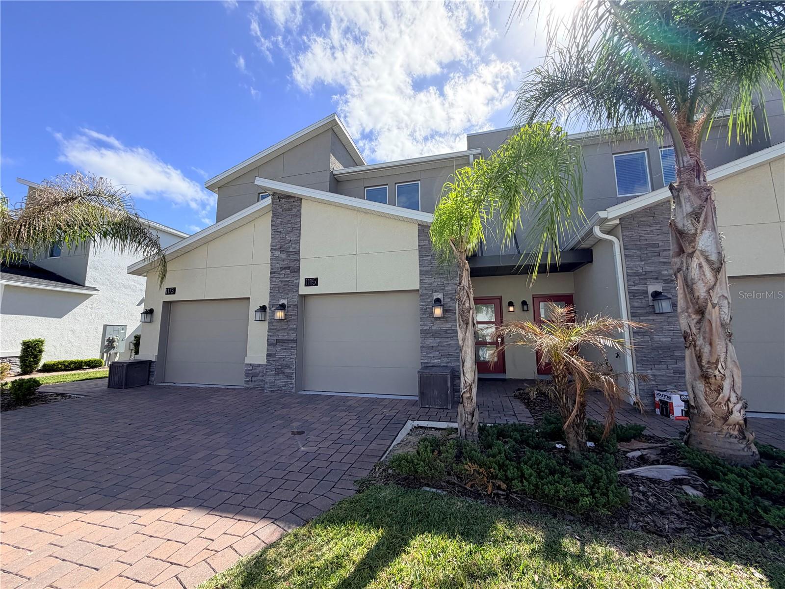 Photo of 1115 CHALLENGE DRIVE #1115 DAVENPORT FL 33896