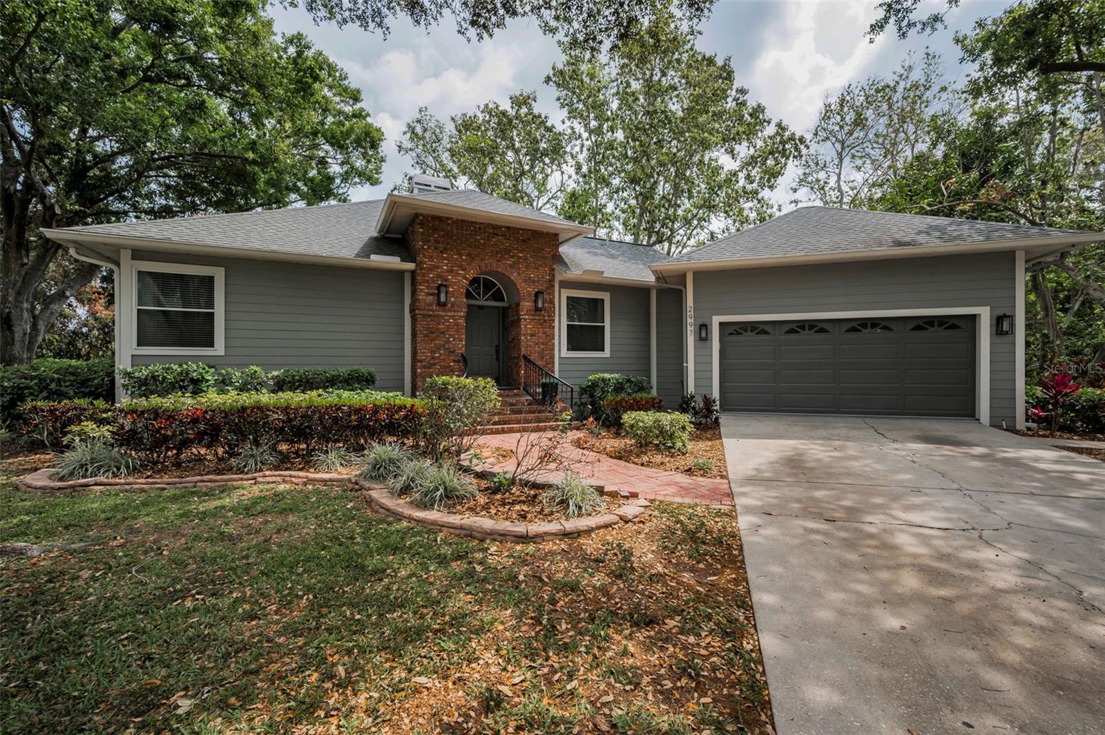 Photo of 2997 EAGLE ESTATES CIRCLE CLEARWATER FL 33761