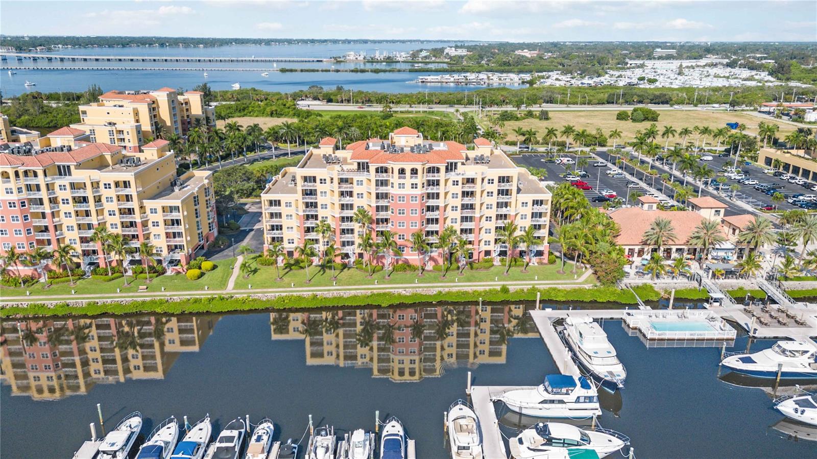 Photo of 606 RIVIERA DUNES WAY #302 PALMETTO FL 34221