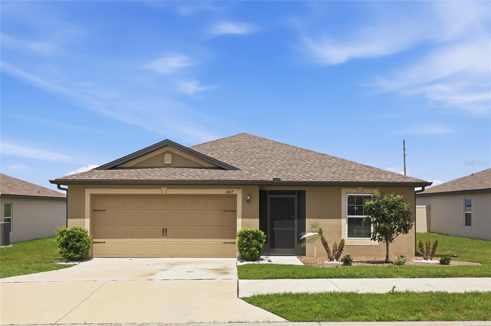 Photo of 1607 SWAN LAKE CIRCLE DUNDEE FL 33838