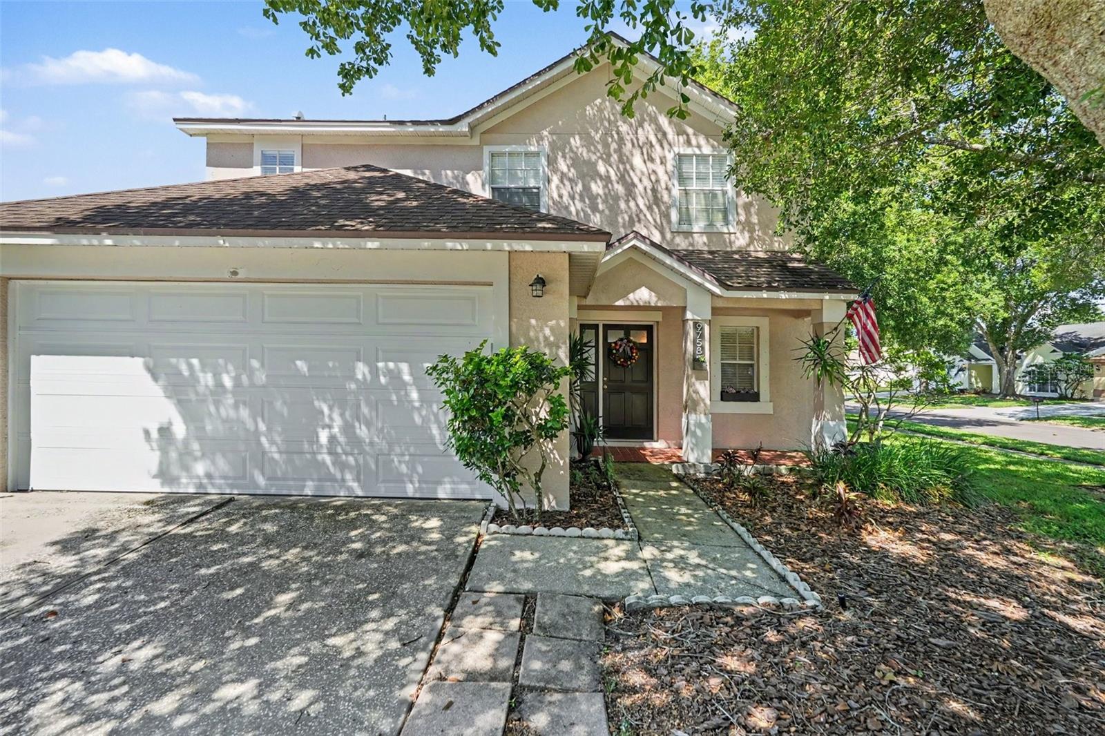 Photo of 9758 FOX HOLLOW ROAD TAMPA FL 33647