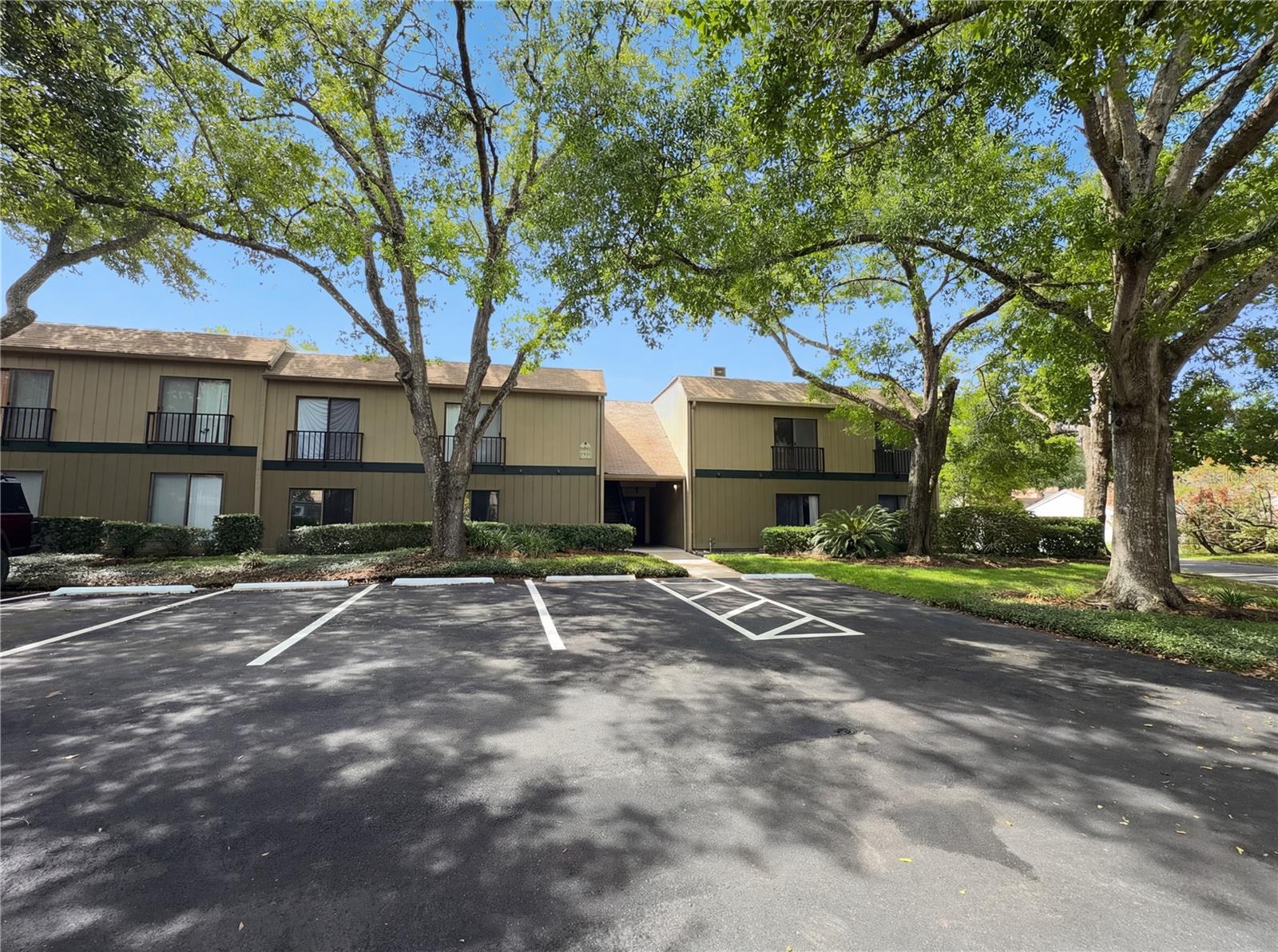 Photo of 240 MOREE LOOP #3 WINTER SPRINGS FL 32708