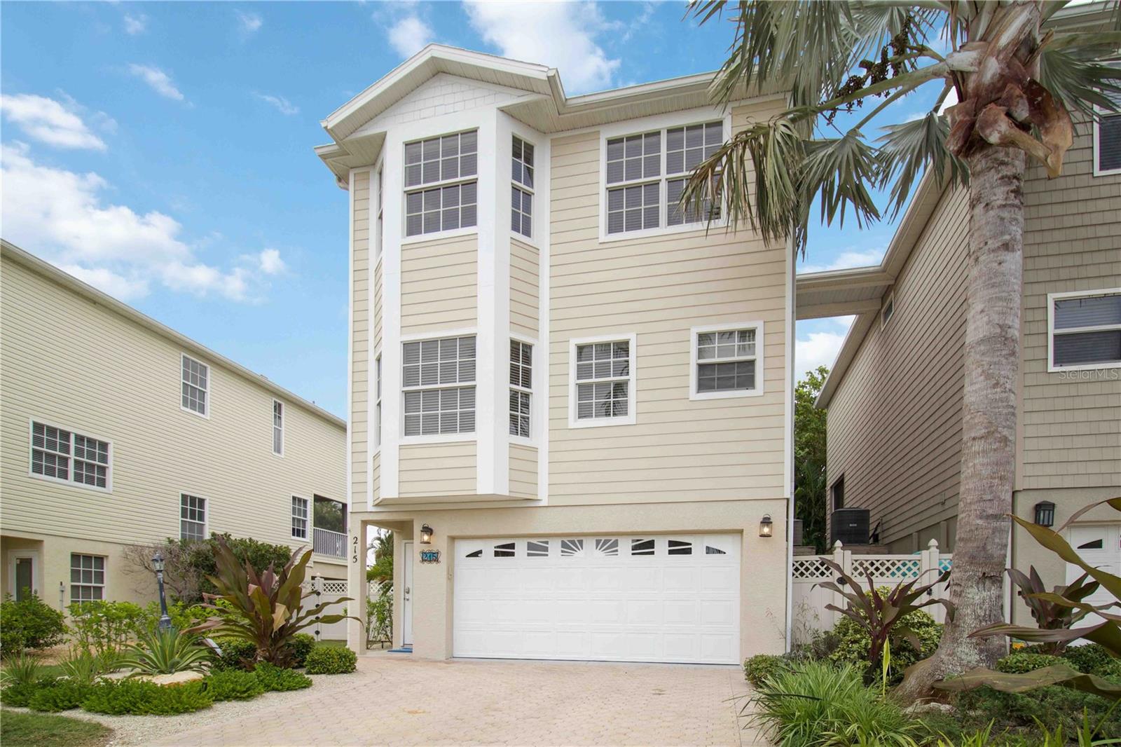 Photo of 215 81ST STREET #2 HOLMES BEACH FL 34217