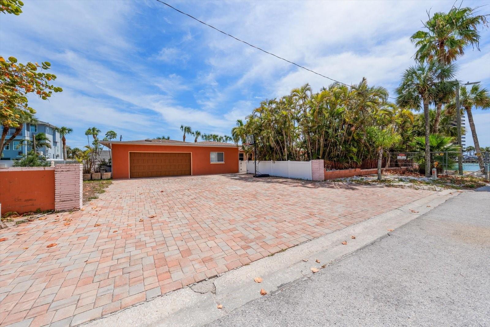 Photo of 630-650 79TH AVENUE ST PETE BEACH FL 33706