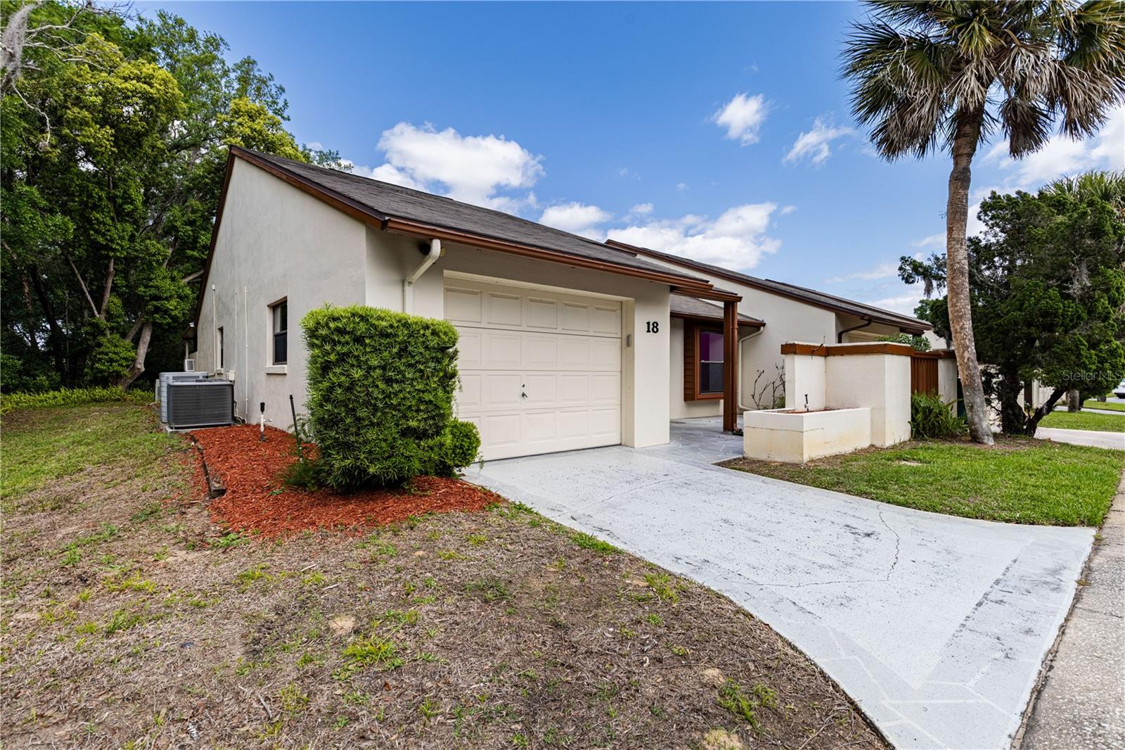 Photo of 2681 WASHINGTON AVENUE #18 EUSTIS FL 32726