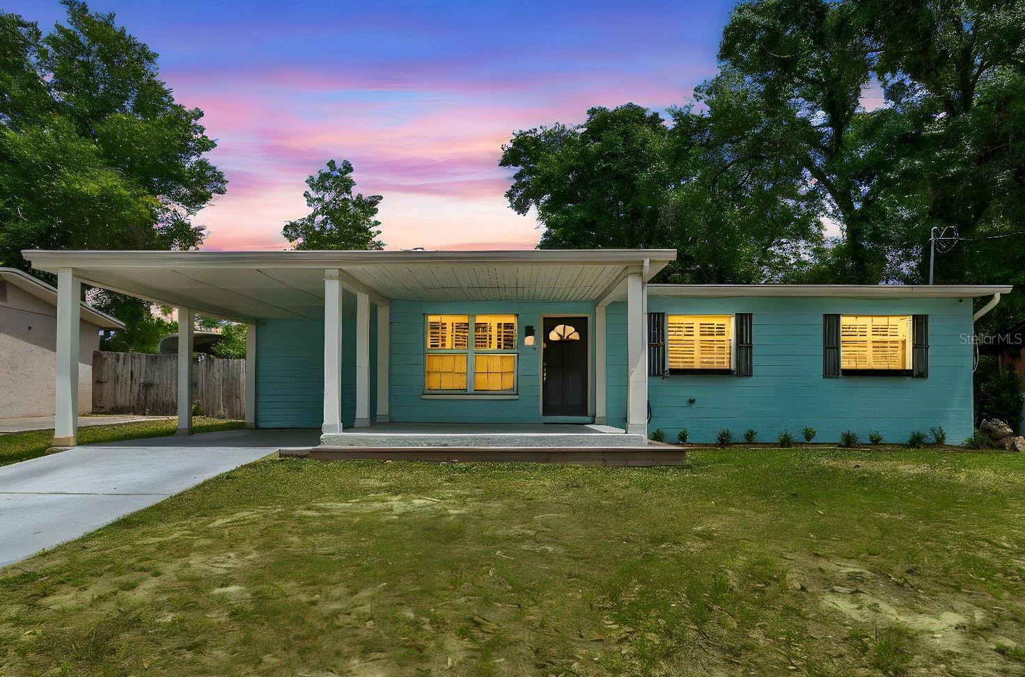 Photo of 11307 N BOULEVARD TAMPA FL 33612