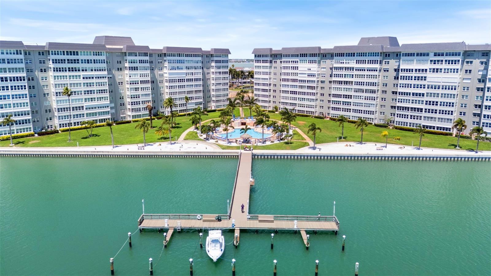 Photo of 5130 BRITTANY DRIVE #505 ST PETERSBURG FL 33715