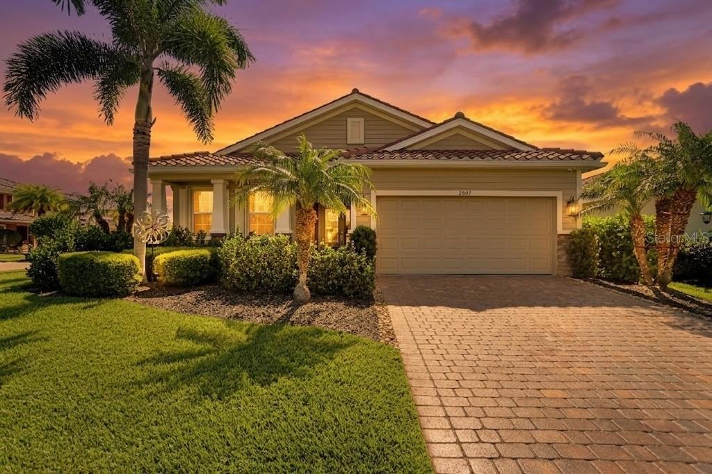 Photo of 2807 ORIOLE DRIVE SARASOTA FL 34243