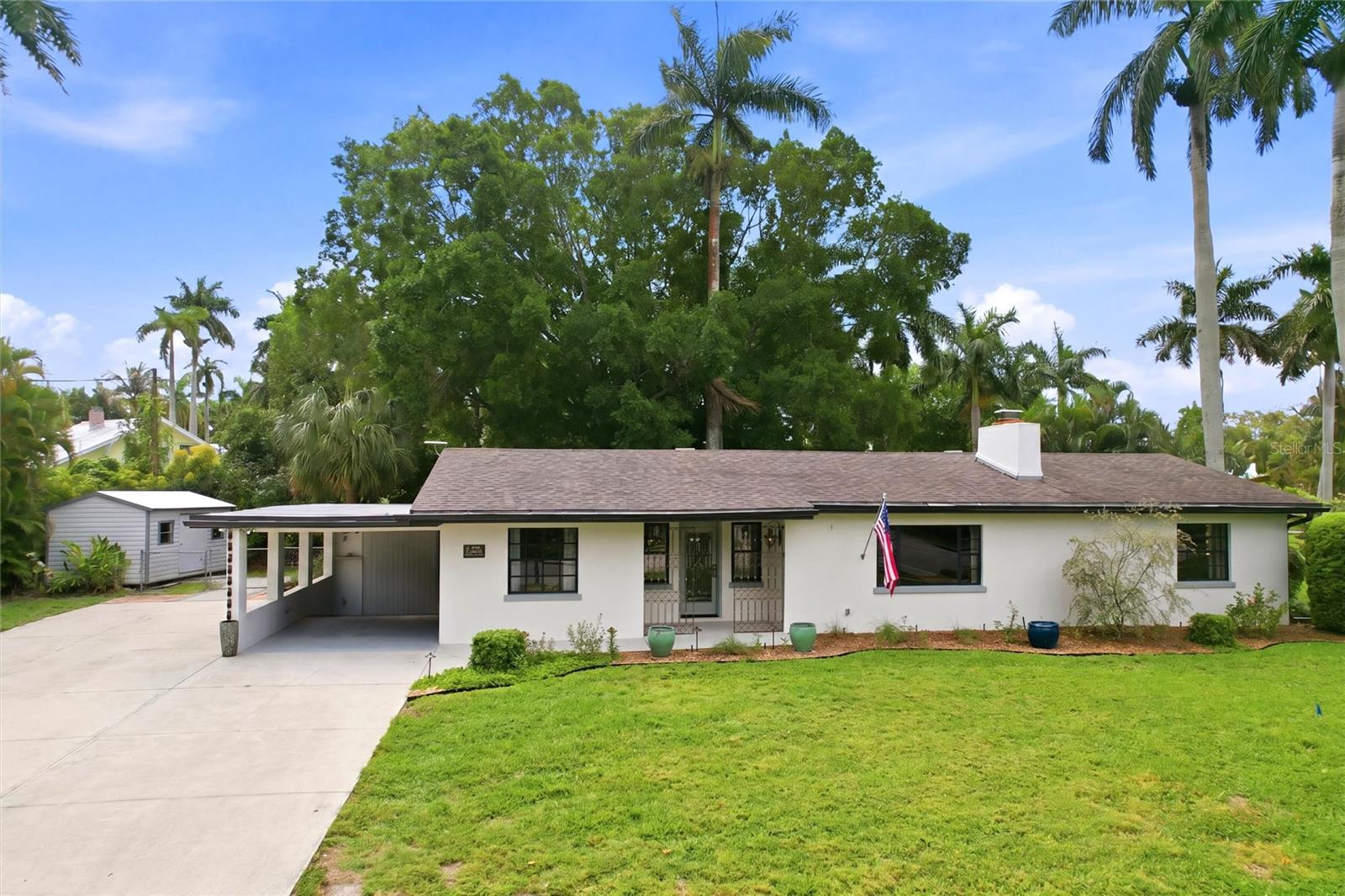 Photo of 2706 RHODE ISLAND AVENUE FORT MYERS FL 33916