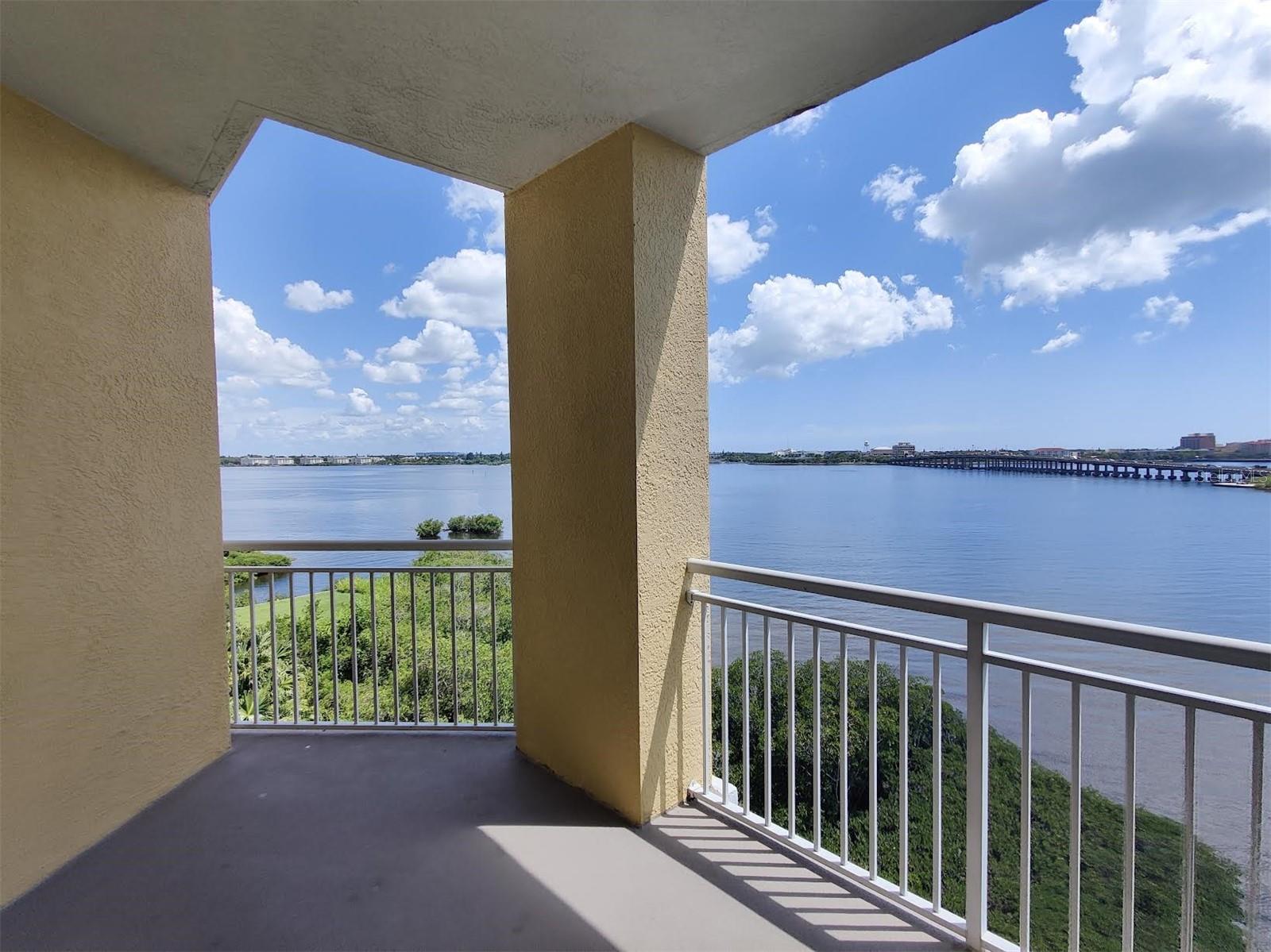 Photo of 615 RIVIERA DUNES WAY #402 PALMETTO FL 34221